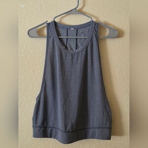 Lululemon Women’s Gray Sleeveless Tank Top Size Small.